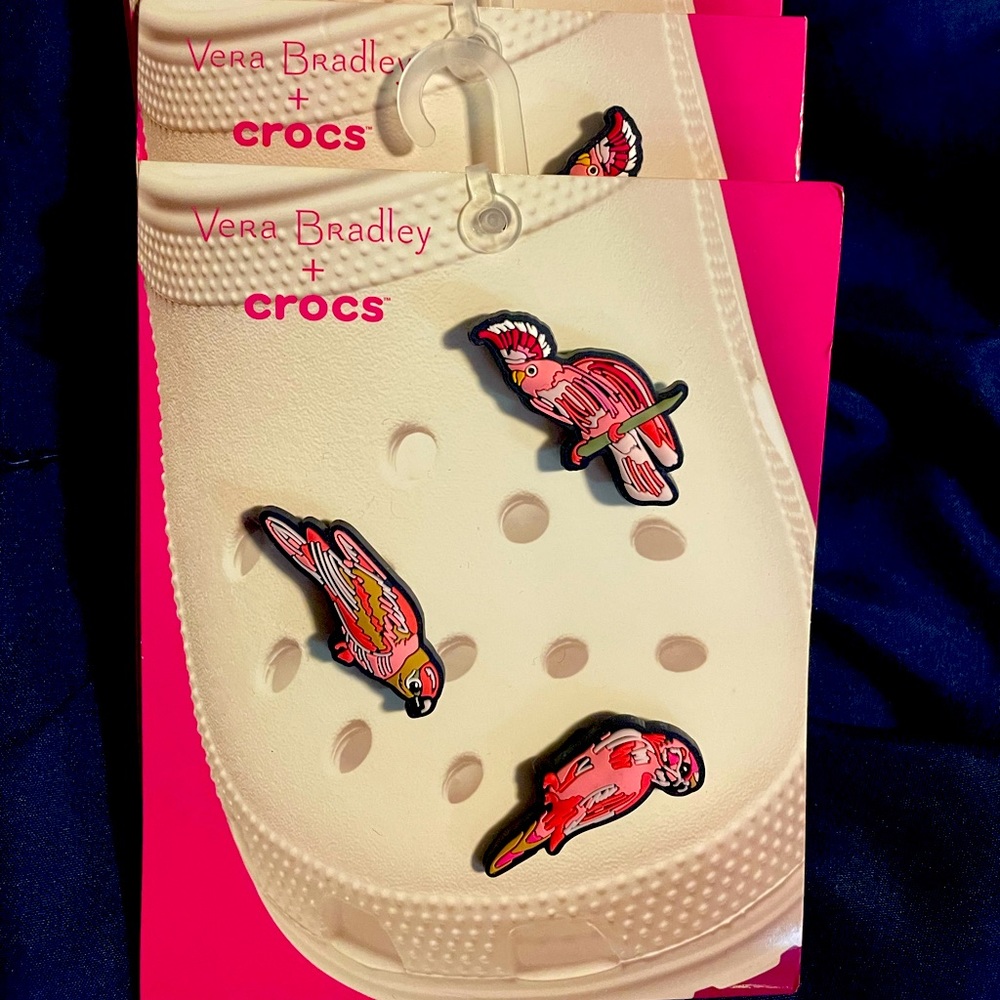 2 PK Vera Bradley + crocs bird